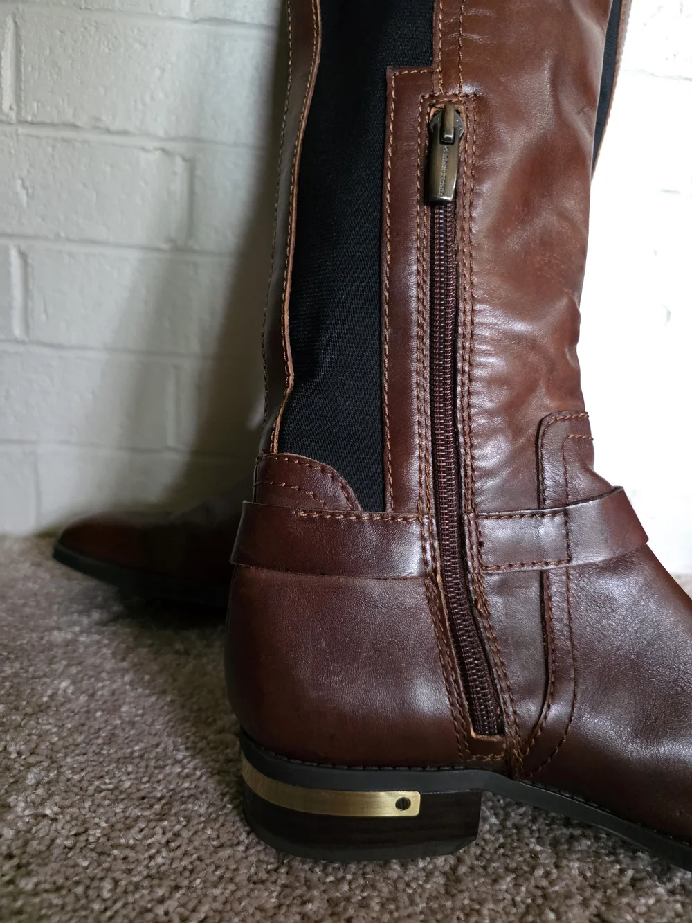 Vince Camuto vince camuto